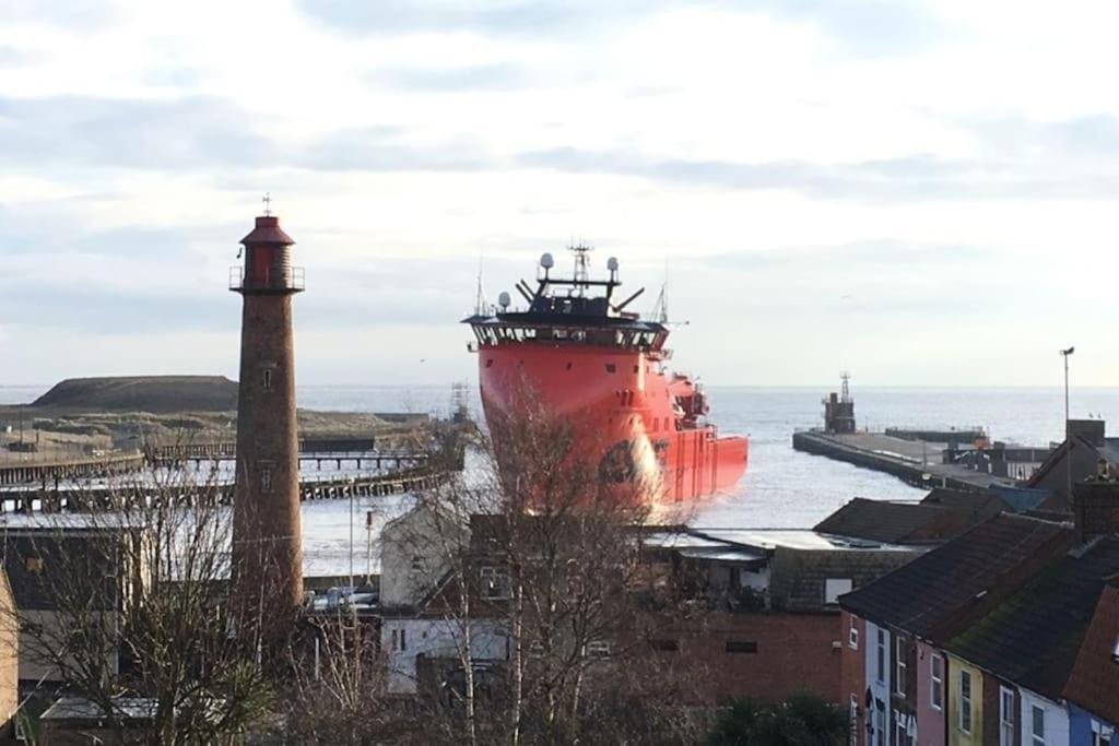 Large Character Home, Hot Tub, Beach 5 Min Walk Gorleston-On-Sea Bagian luar foto